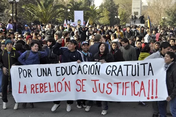 Estudiantes chilenos ¿por qué protestan?